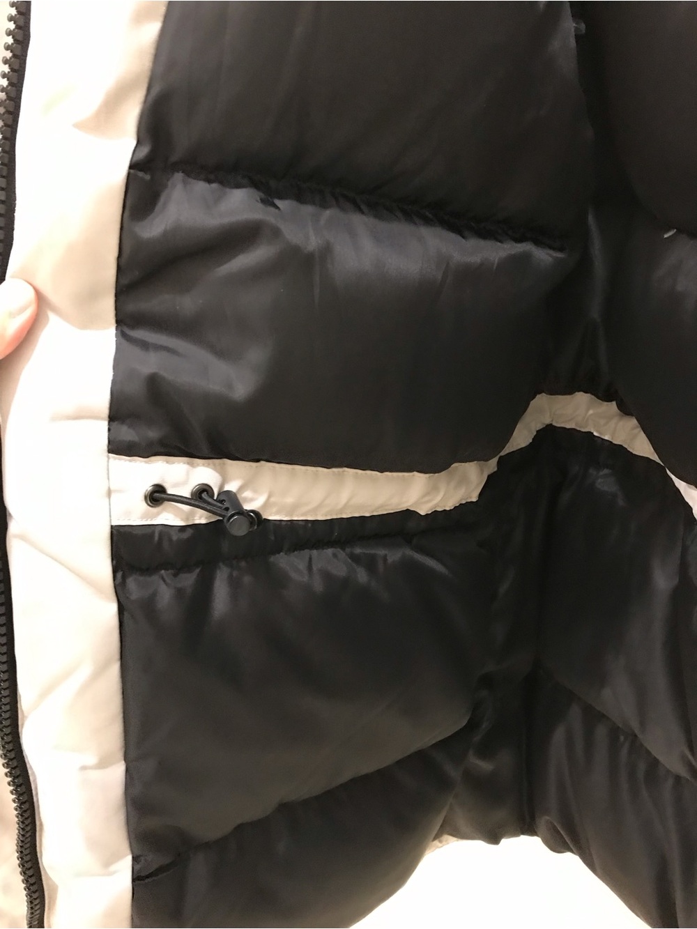 Guess Women’s Ski Snow Jacket in Light Beige - Picture 5 of 9